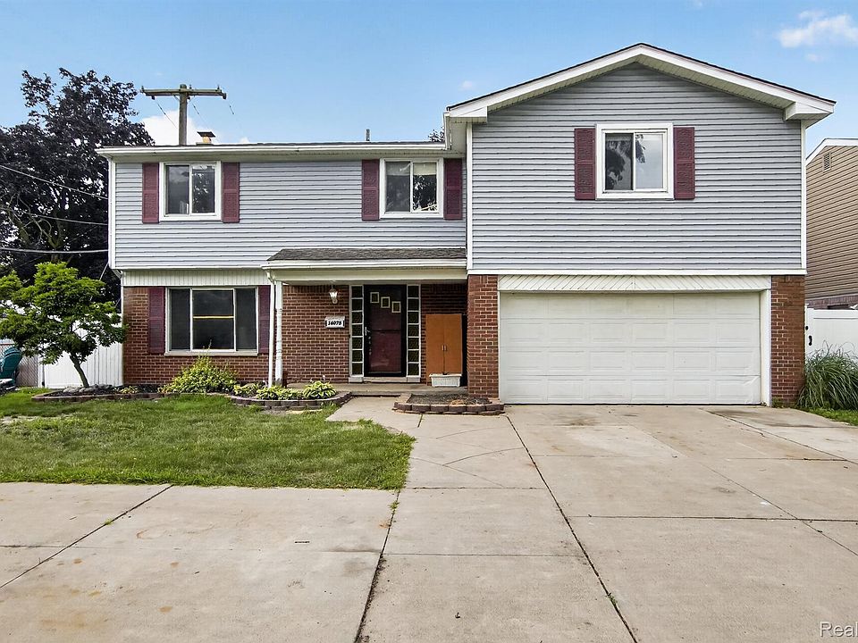 14075 Merriman Rd, photo 2
