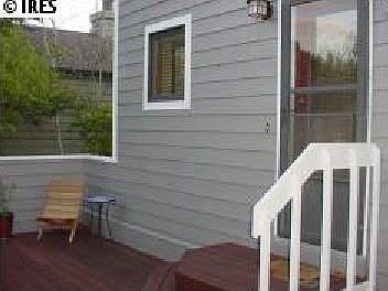 Front deck