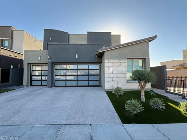 707 Glowing Horizon St, Henderson, NV 89052
