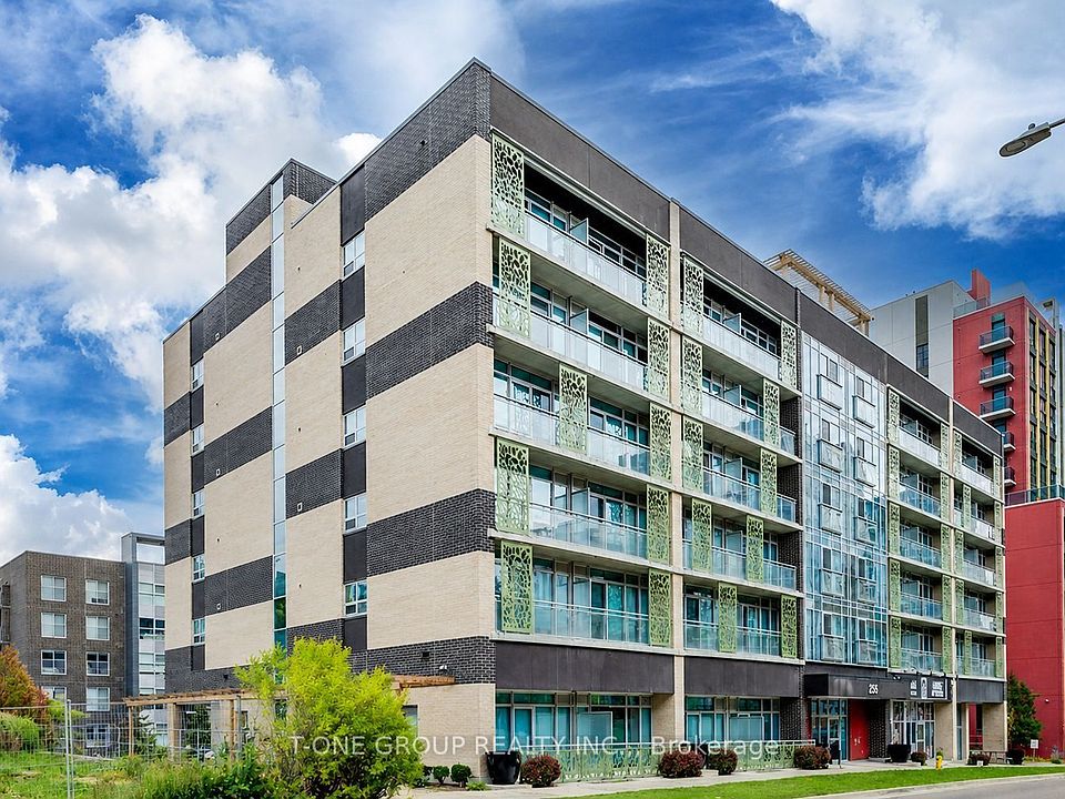 1st image of 250 Albert St #710