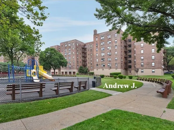 139-15 28th Road image 9 of 9