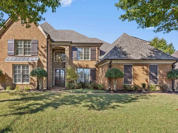 1795 Shoal Creek Ln, Collierville, TN 38017