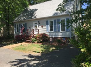 10912 Robious Rd, North Chesterfield, VA 23235