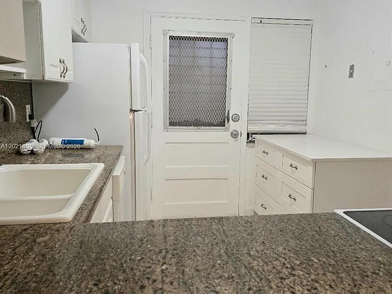 2309 Park Ln #116 — Photo 6
