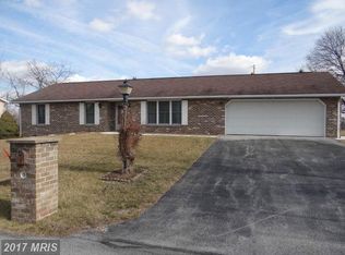 24 Obsidian Dr, Chambersburg, PA 17202