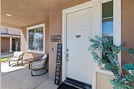 34957 Allium Ln — Photo 4