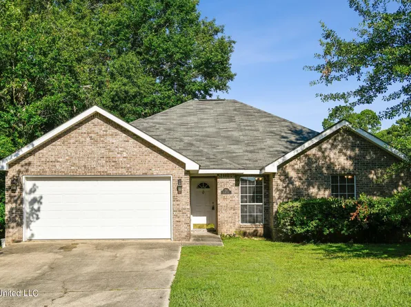 711 S Hill Ct, Biloxi, MS 39532