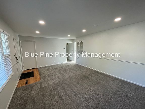 3rd image of 2277 Santalema Dr