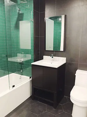 Rented by Manhattan Management LLC | media 45
