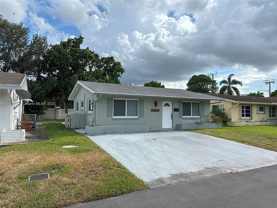 2nd image of 7014 NW 57th Ct #7014