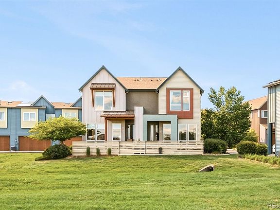 2nd image of 2146 Hecla Drive #B