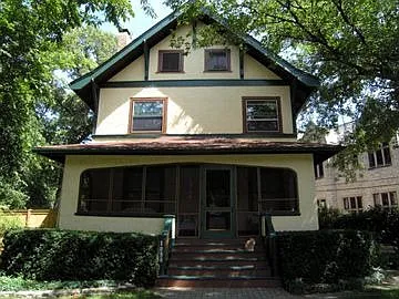 1055 Wilmette Ave photo 1