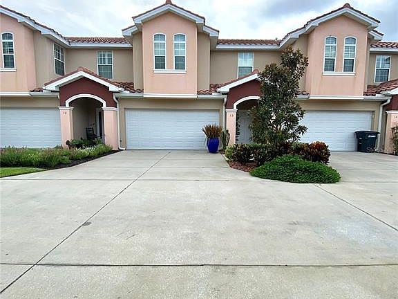 3rd image of 13 Meridian Dr