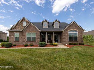 18613 Foxbough Glen Pl, Louisville, KY 40245