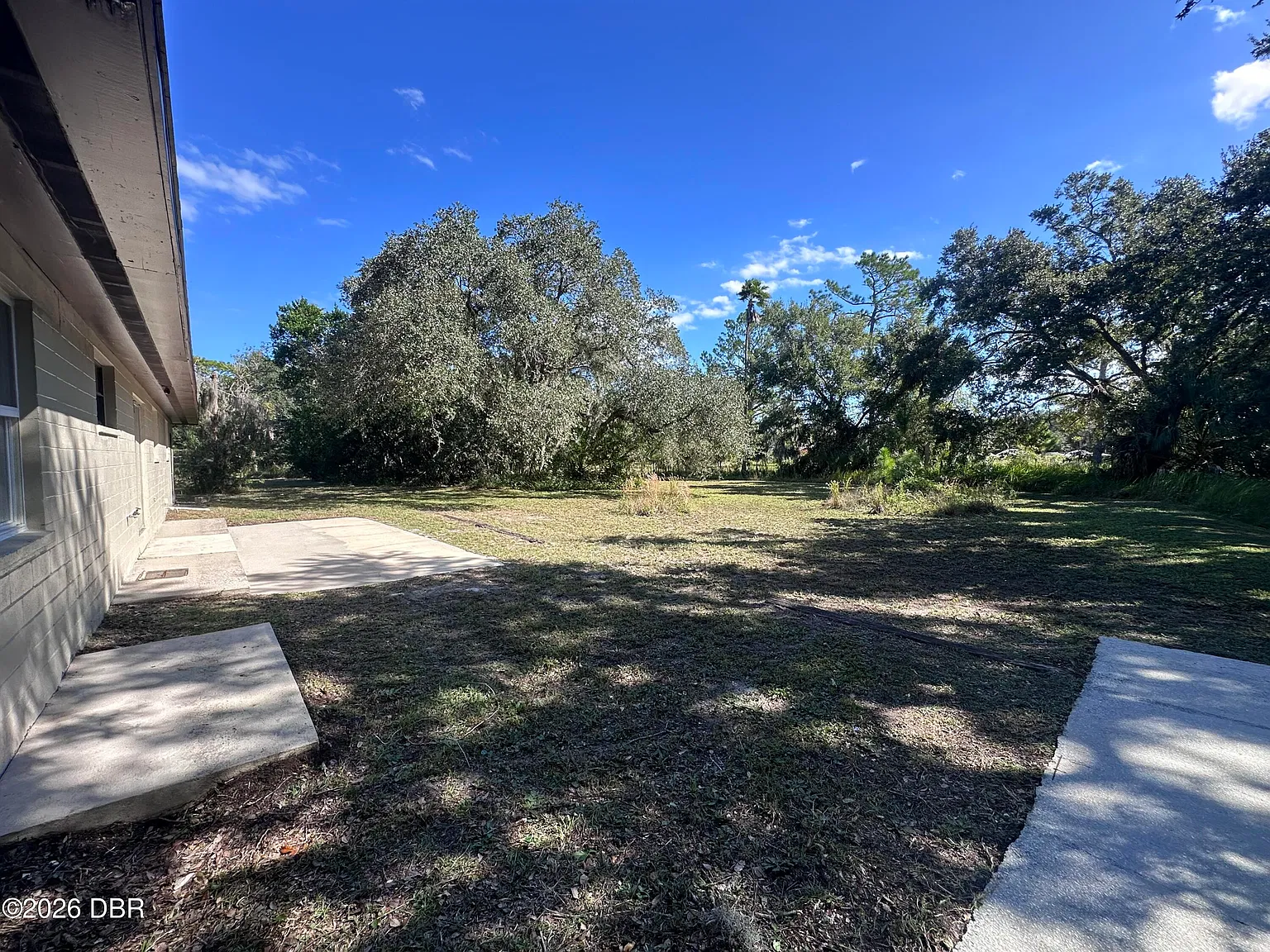 3 bed, 2.0 bath, 1890 sqft, $1,900 — Photo 4