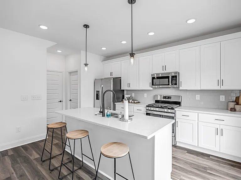 Amber Vista — Photo 13