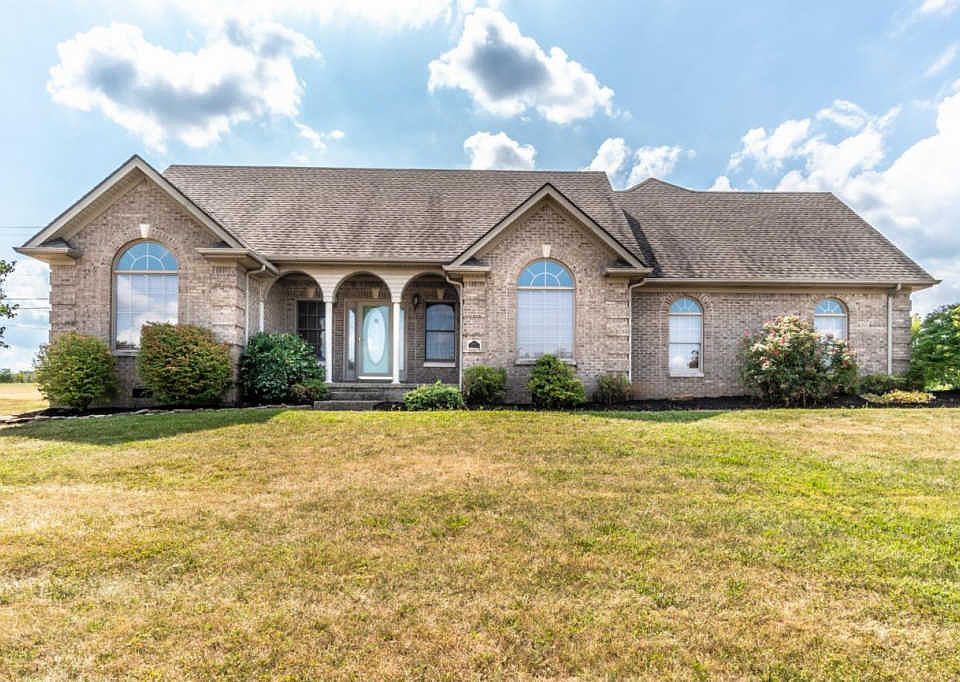 1st image of 200 Savanna Dr