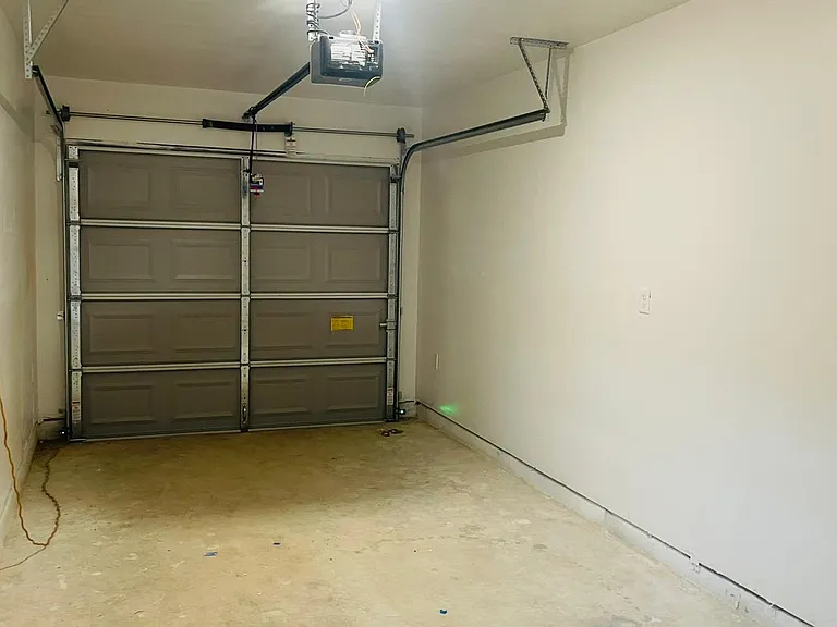 8414 Sandra St #B — Photo 15