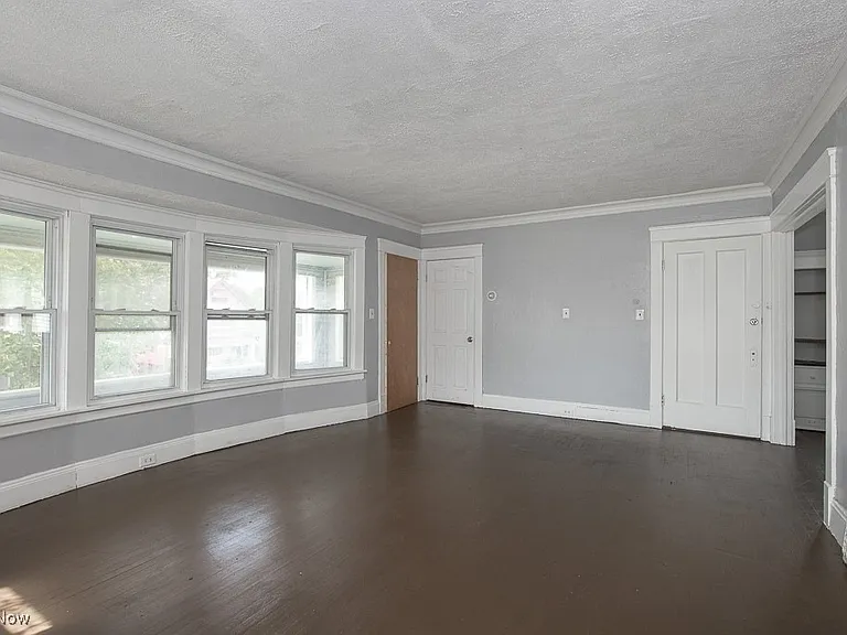 11515 Hopkins Ave #2 — Photo 3