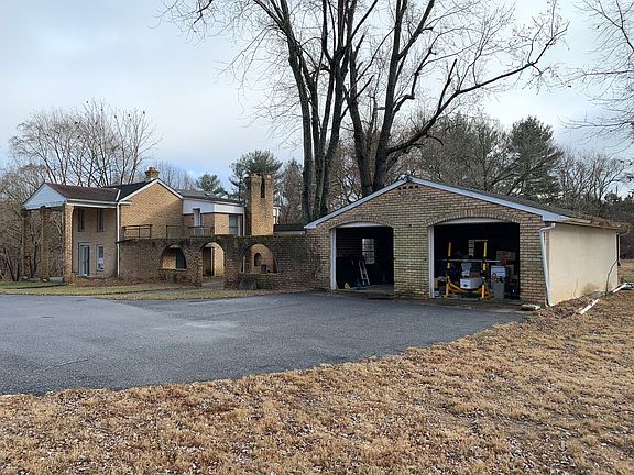 3rd image of 1750 Campitelli Dr