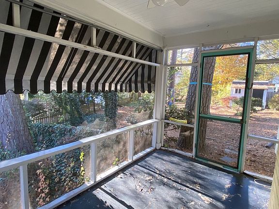 3rd image of 1204 Normandy Dr