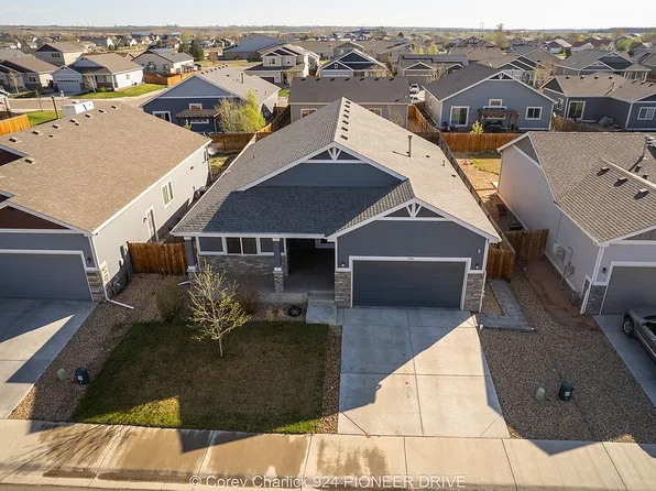 924 S Pioneer Dr, Milliken, CO 80543