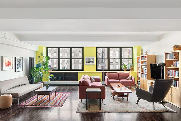 Sold by Compass | media 2