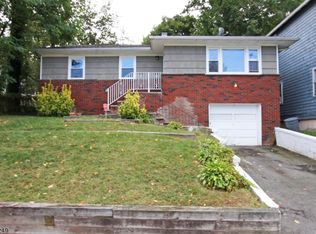 620 Lincoln Ave, Orange, NJ 07050