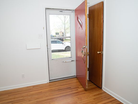 3rd image of 3533 Boston Rd