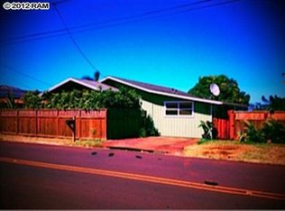 513 Kuanana St, Paia, HI 96779