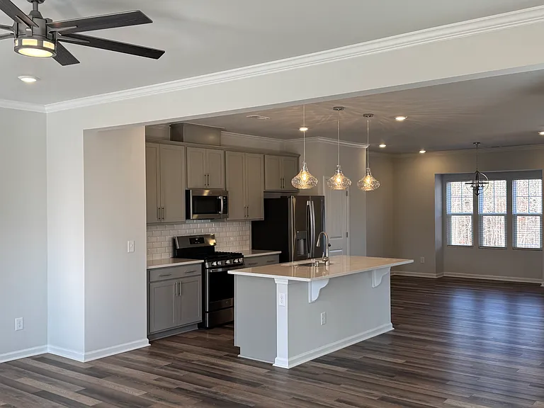 Light Oak Way — Photo 9