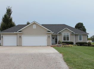 310 Browns Creek Rd, Guntersville, AL 35976