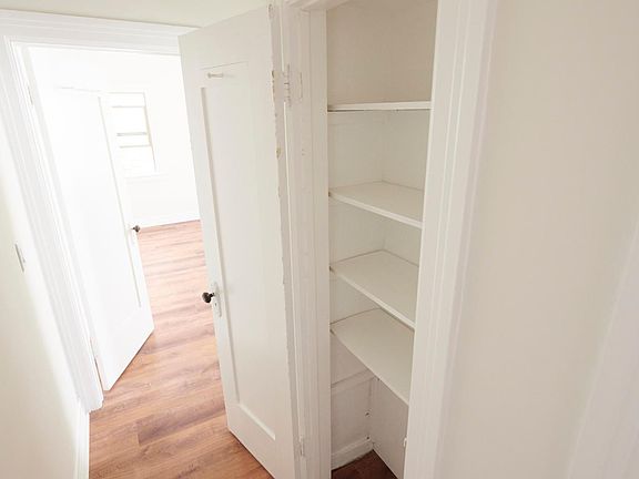 5th image of 3907 W 8th St #C