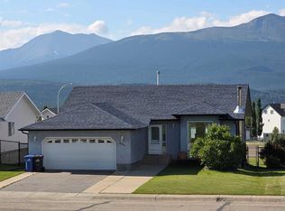 10913 N Grande Ave, Grande Cache, AB T0E0Y0