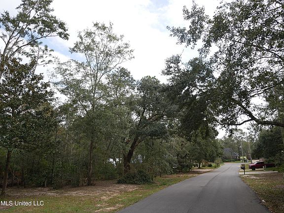 2nd image of Malie Pl Lot 50