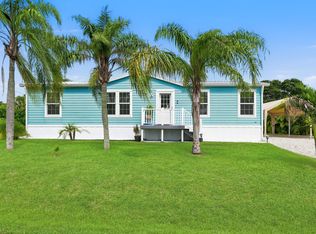 4675 SE Circle Way, Stuart, FL 34997