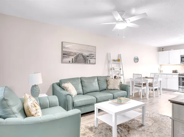 3202 Redwood Ln #212, Gulf Breeze, FL 32563