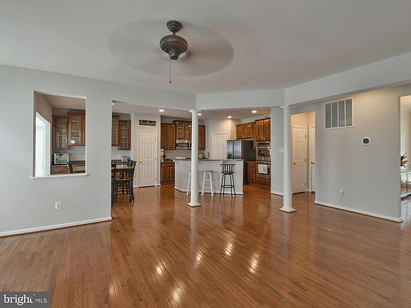 4th image of 8505 Tipton Dr
