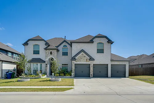 727 Stearman Ln Photo 1