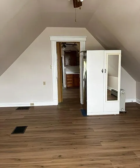 3918 Regent Ave #3 — Photo 10