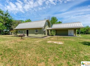 7520 Huber Rd, Seguin, TX 78155