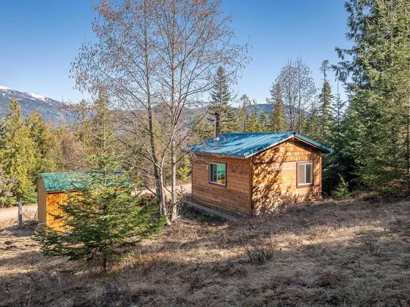 940 Sled Run Trl, Clark Fork, ID 83811
