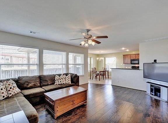 5th image of 3401 Savage Springs Dr