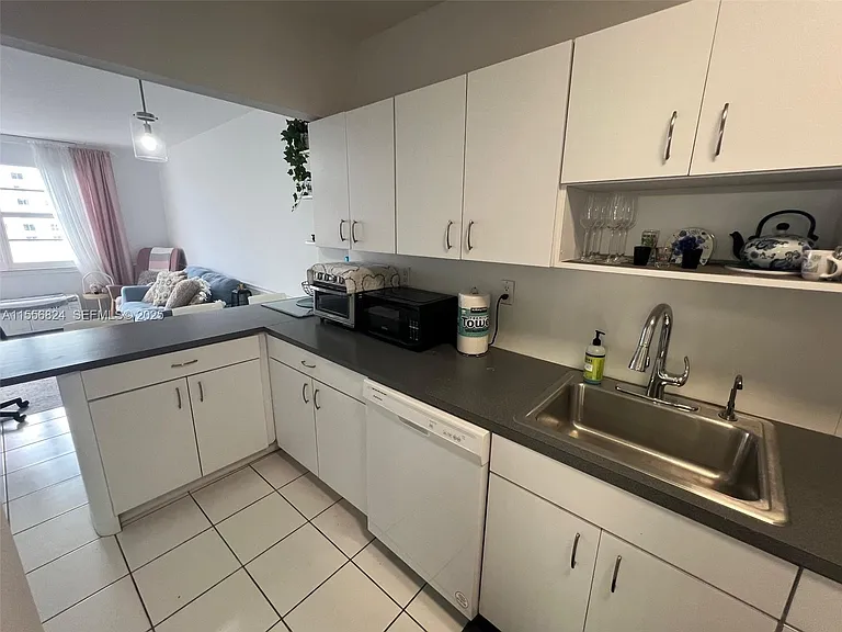 100 Lincoln Rd #1126 — Photo 15