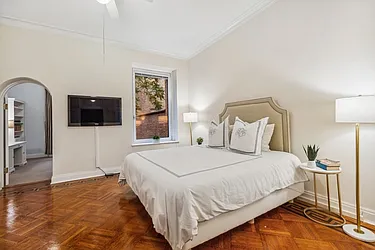 Rented by Luxian International Realty LLC