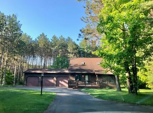 4932 Pinespar Trl, Traverse City, MI 49685