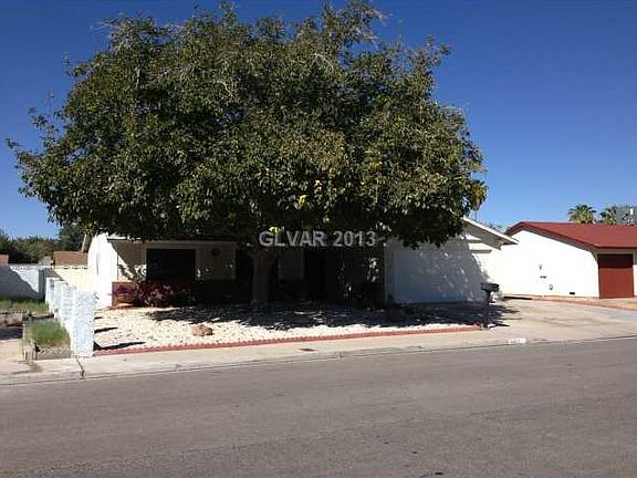 3rd image of 4422 Sun Vista Dr