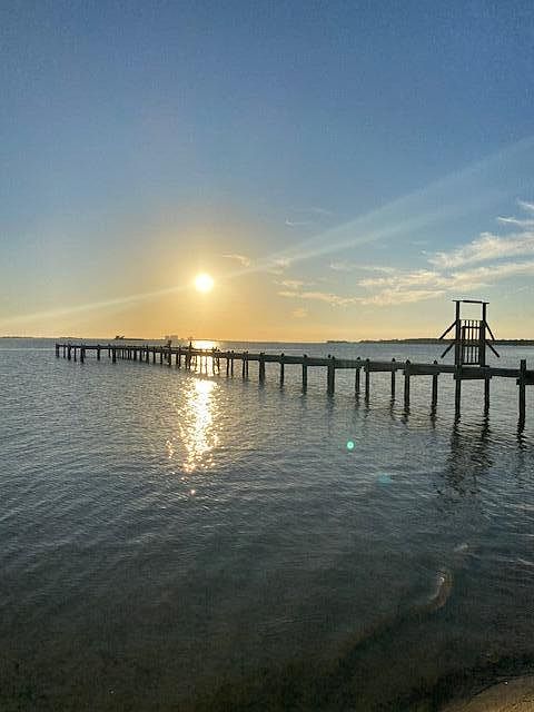 2047 Pritchard Point Dr, Navarre, FL 32566 | Zillow