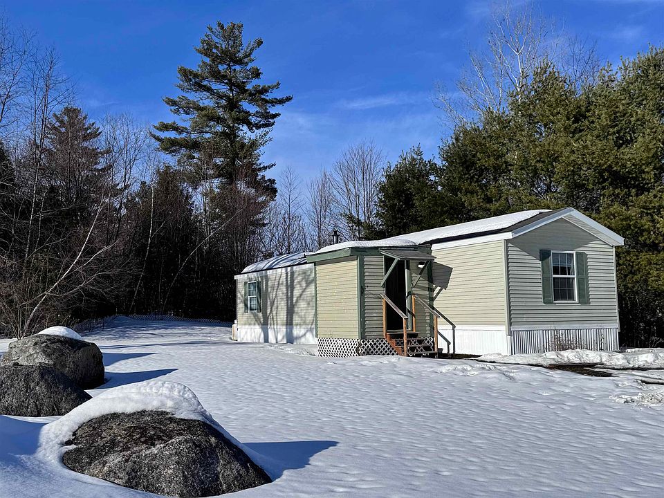 1st image of 27 Fairway Avenue