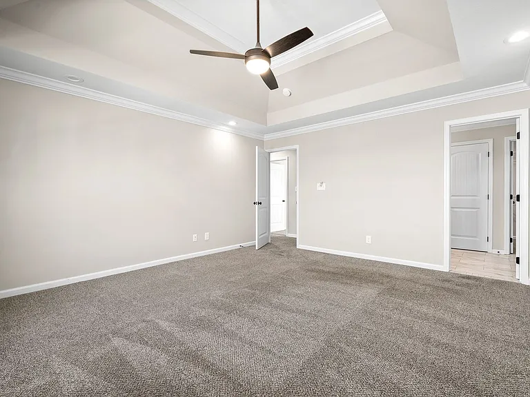 205 Elwell Rd — Photo 21
